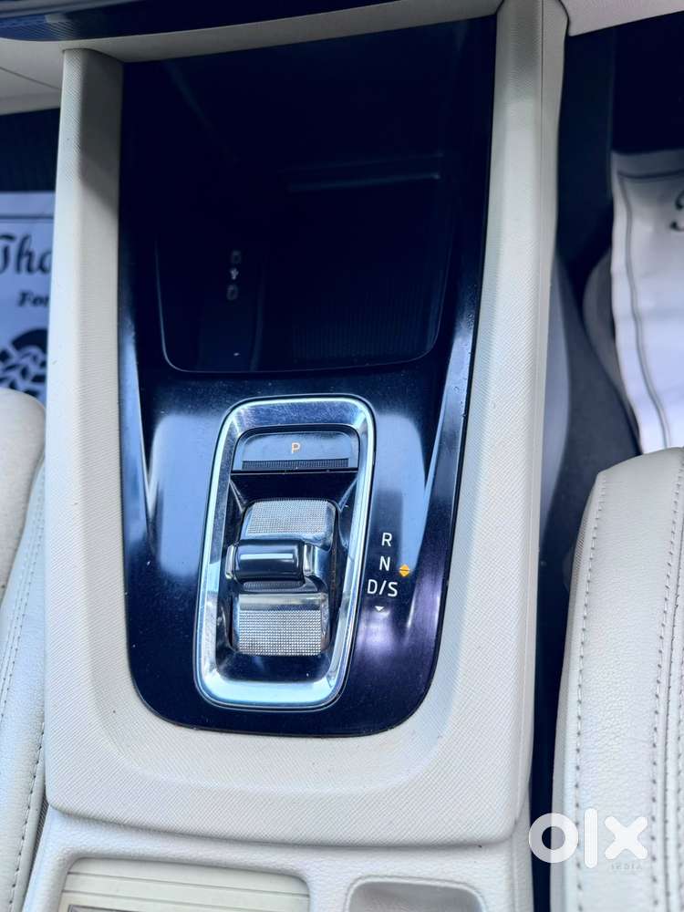 Skoda Octavia 2.0 Style Tsi At, 2021, Petrol