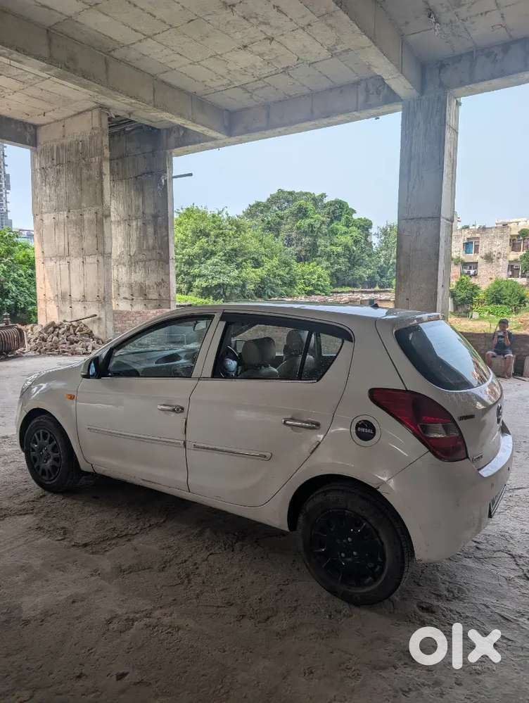 Hyundai I20 Crdi Magna 2011
