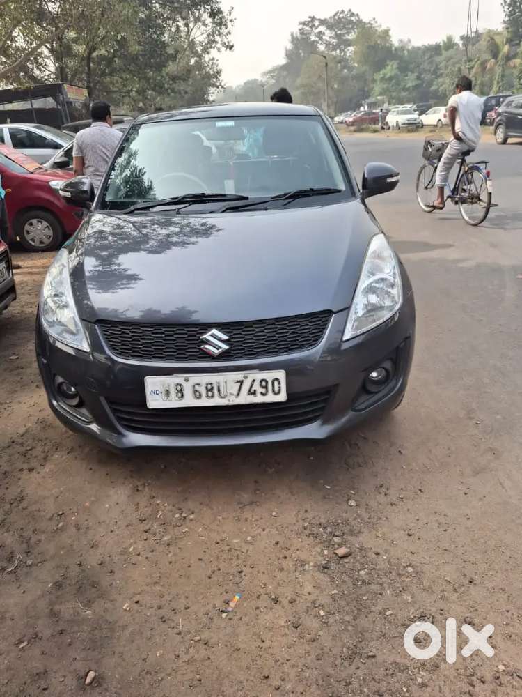 Maruti Suzuki Swift Vxi Petrol 2016