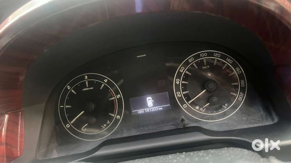Toyota Innova Crysta Diesel 2017
