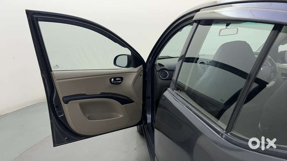 Hyundai I10 Sportz 1.2 Automatic Kappa2, 2013, Petrol