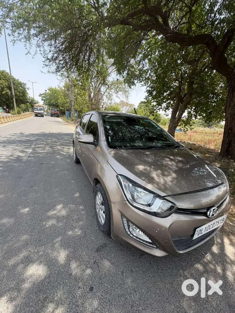 Hyundai I20 2013 Petrol 67500 Km Driven