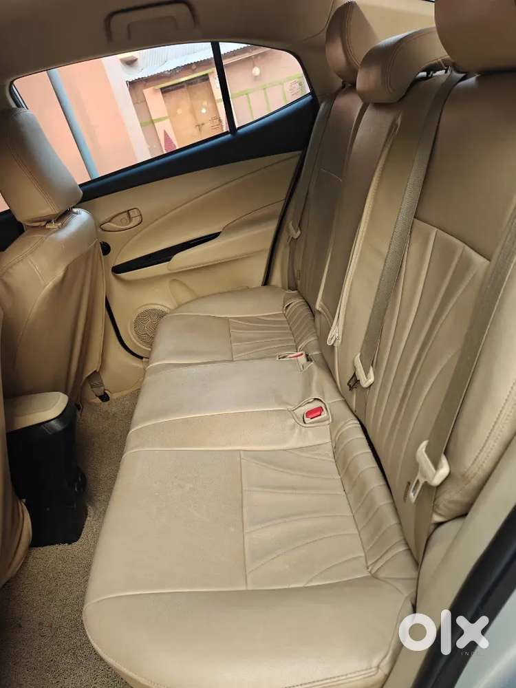 Toyota Yaris 1.5 J 2019