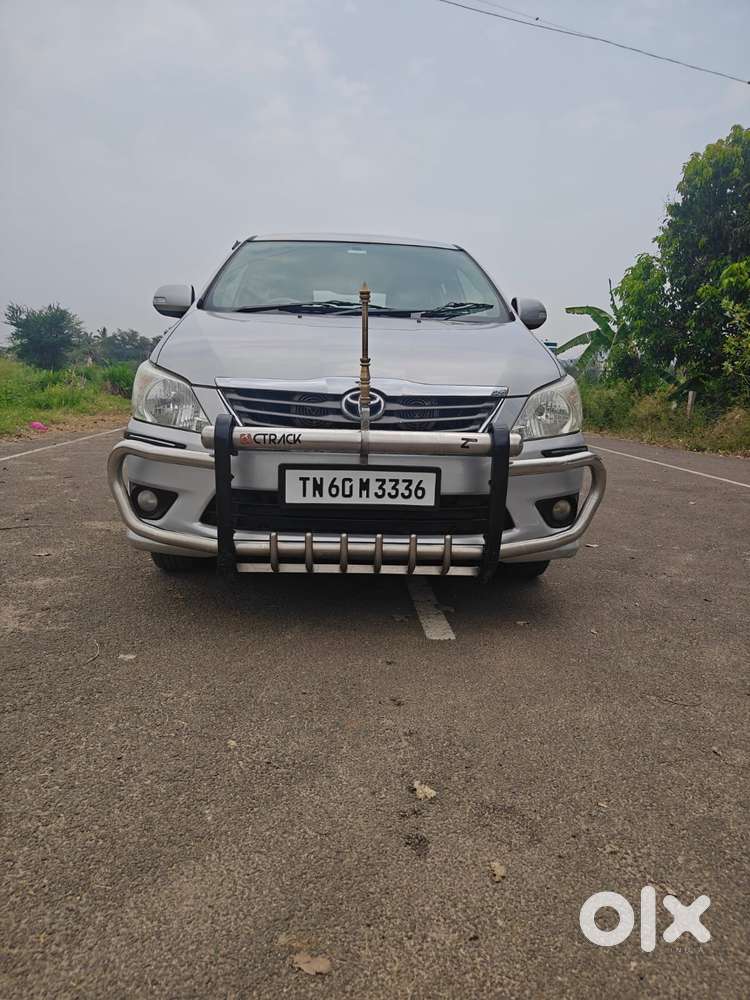 Toyota Innova 2.5 Vx 7 Seater Bs Iv, 2013, Diesel