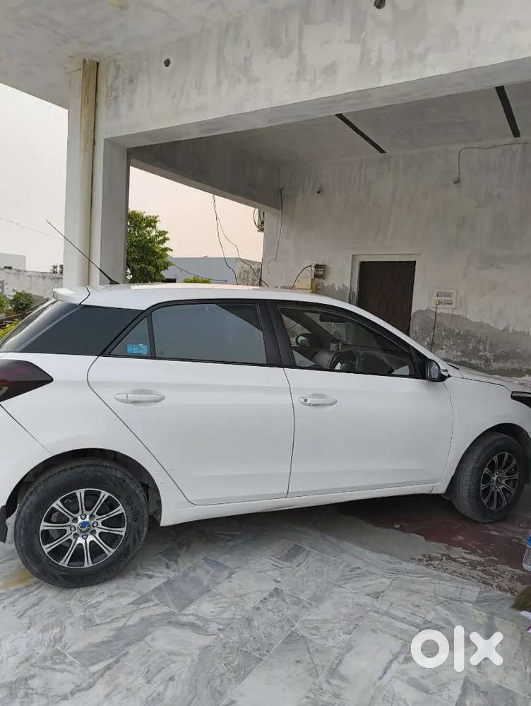 Hyundai I20 2017 Diesel 110000 Km Driven