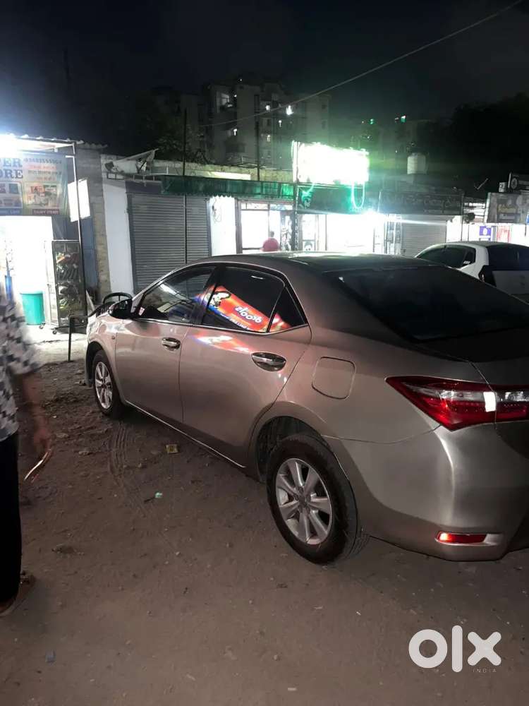 Toyota Corolla Altis 2014 Variant