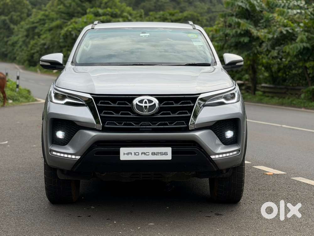 Toyota Fortuner 2017 Diesel 130000 Km Driven