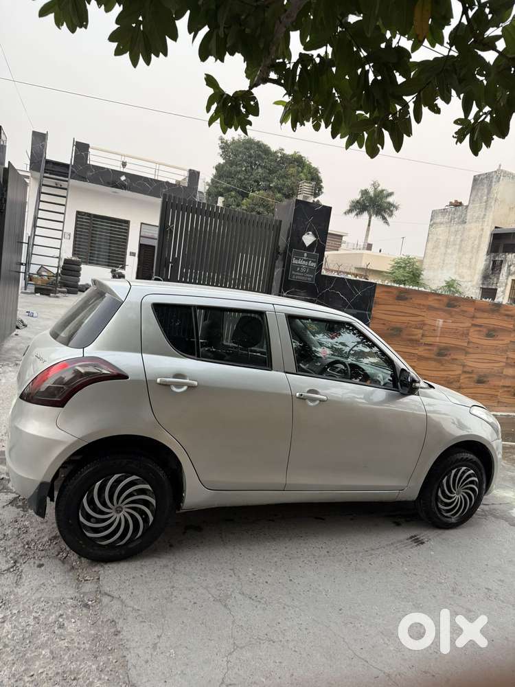 Maruti Suzuki Swift, 2015, Petrol