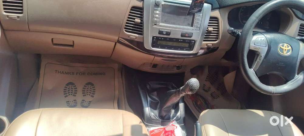 Toyota Innova 2.5 Vx 8 Str, 2015, Diesel