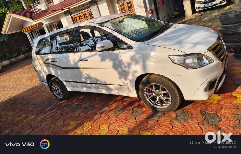 Toyota Innova 2.5 Z Diesel 7 Seater, 2014, Diesel