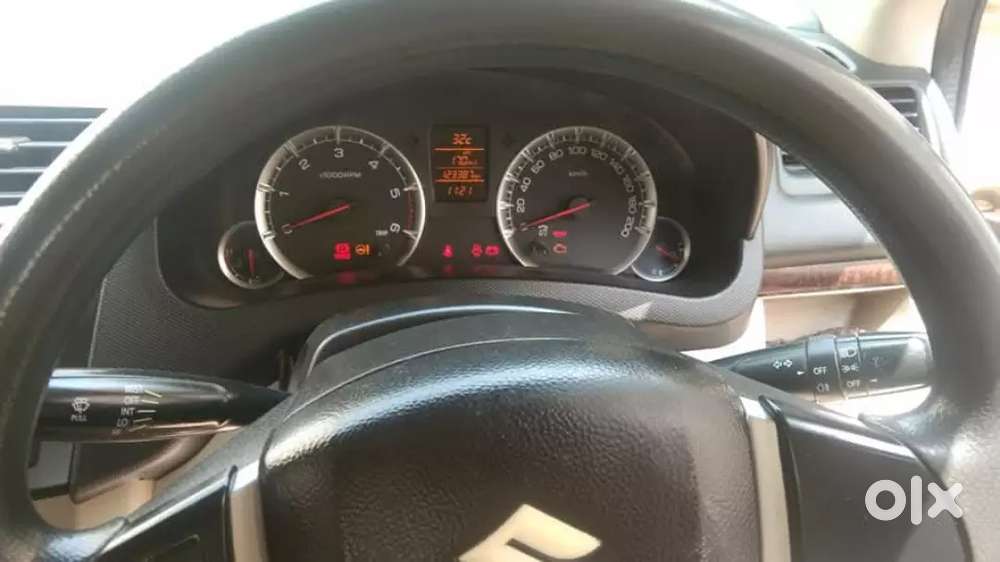 Maruti Suzuki Swift Dzire 2013