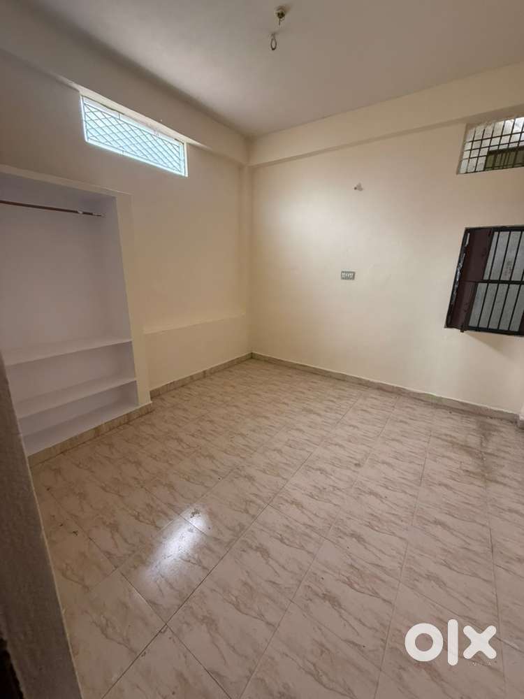 2BHK FOR RENT NEAR PASSPORT OFFICE KARIMNAGAR