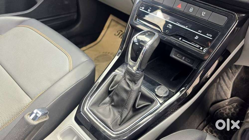 Skoda Kushaq 1.0 Tsi Style At (6 Airbags), 2023