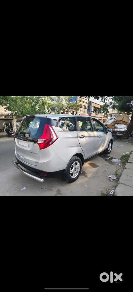Mahindra Marazzo 1.5 2018
