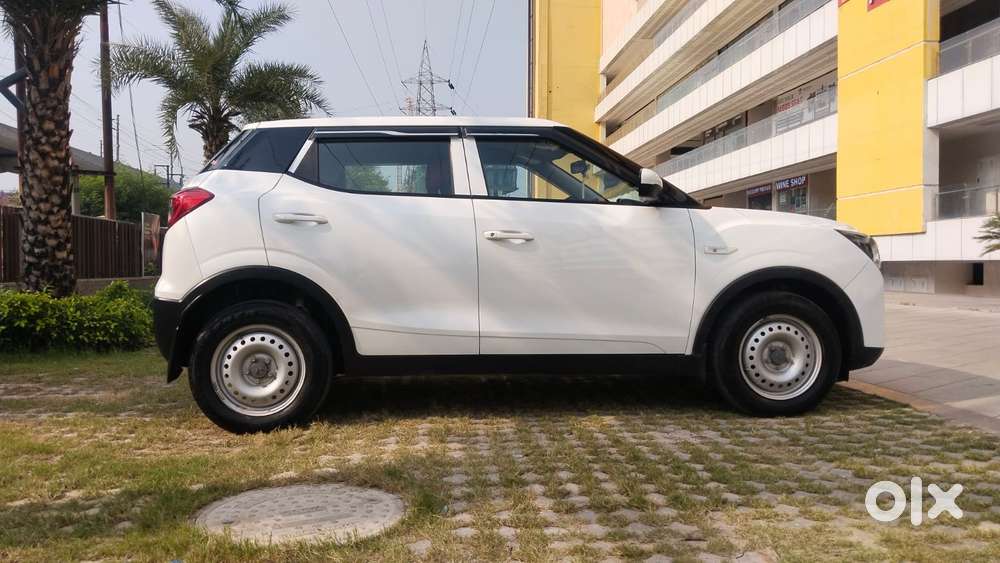 Mahindra Xuv300 W4, 2024, Petrol