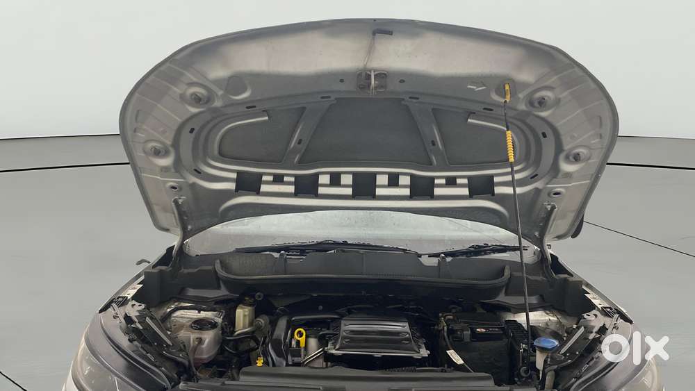 Skoda Kushaq Style 1.0l Tsi At, 2023, Petrol