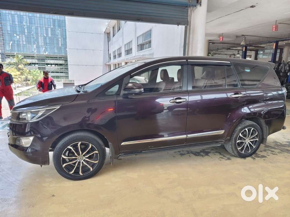 Toyota Innova Crysta 2.8 Gx At 8s, 2020, Diesel