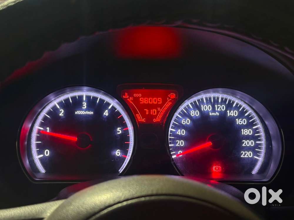 Nissan Sunny Diesel 2012