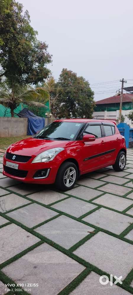 Maruti Suzuki Swift Vxi 1.2 Abs Bs-iv, 2017, Petrol