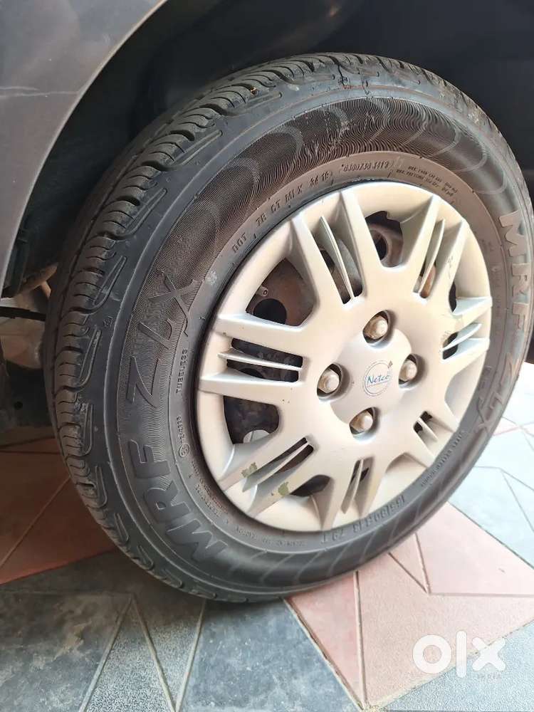 Hyundai I10 Magna 1.1 Petrol & Lpg Is A 5-seater Car