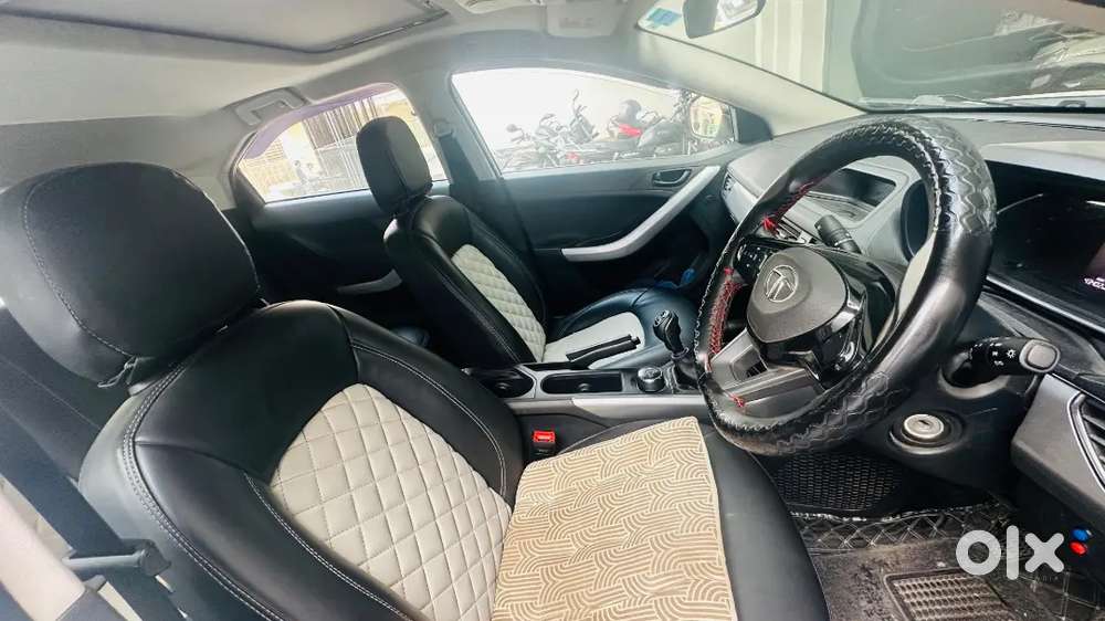 Tata Nexon 2022 Petrol 42000 Km Driven
