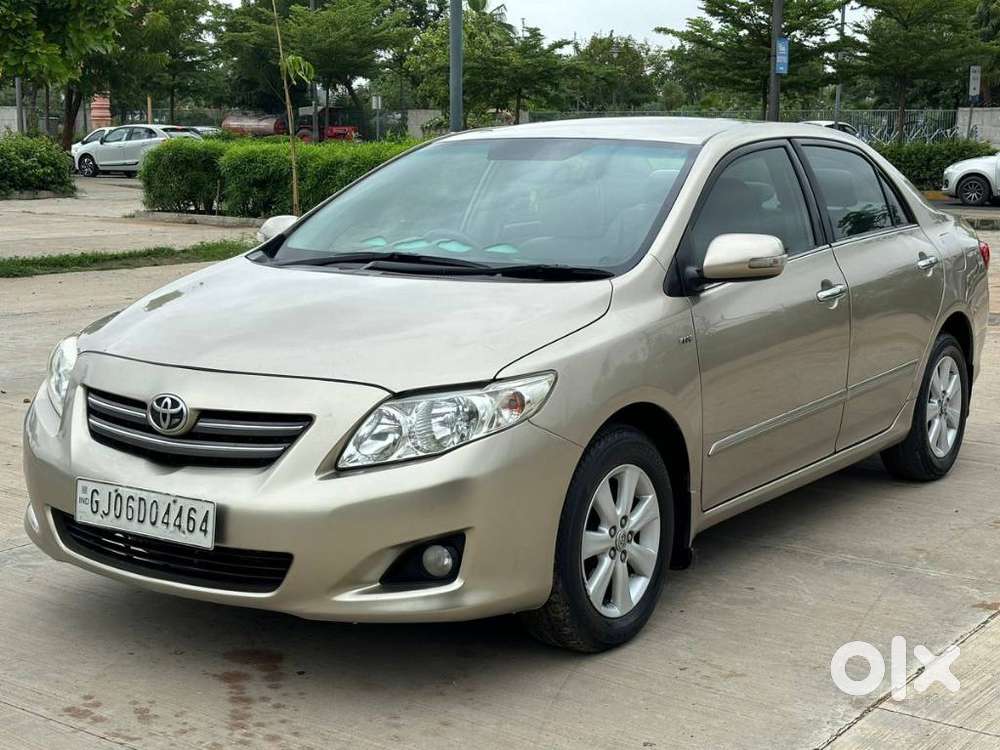 Toyota Corolla Altis 1.8 G Cng, 2010, Cng & Hybrids