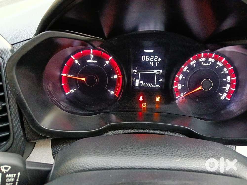 Mahindra Xuv300 W6 Diesel, 2022, Diesel