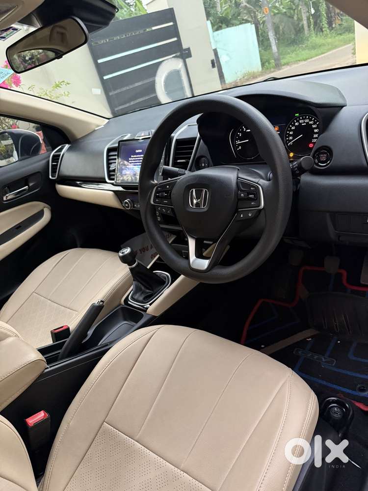 Honda City 1.5 V 5th Gen I-vtec Mt, 2025, Petrol