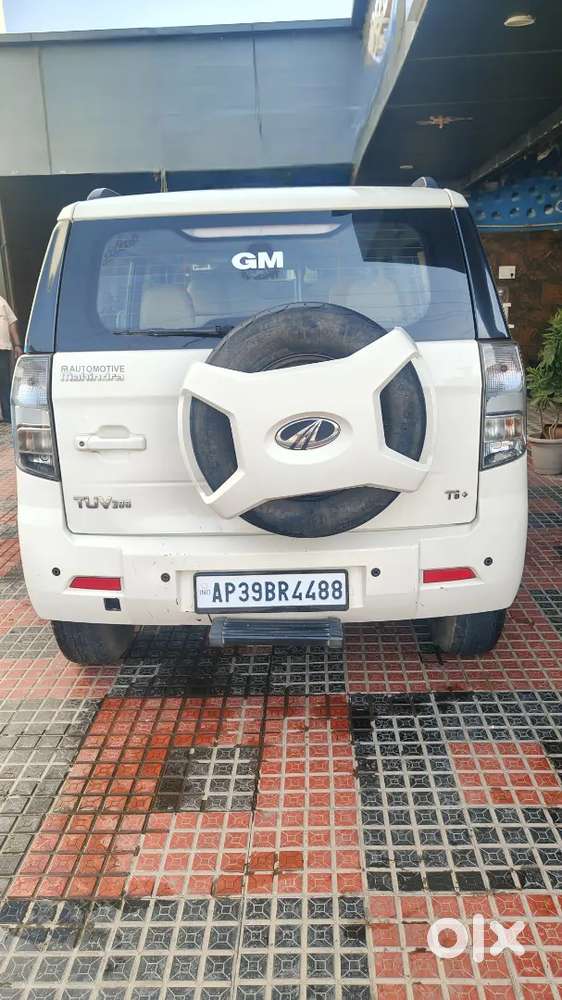 Mahindra Tuv 300 2019 Diesel 132000 Km Driven