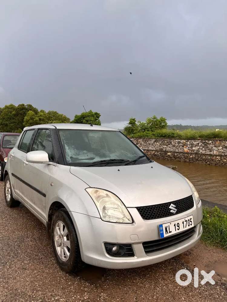Maruti Suzuki Swift 2006 Petrol