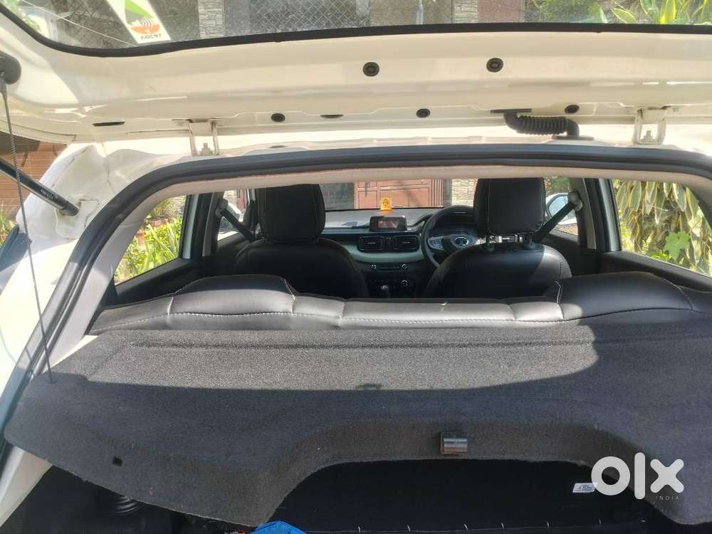 Well Maintained Without Any Scratche At Brand New Condition With All T