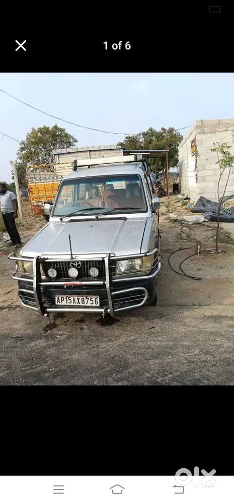 Toyota Qualis 2003 Diesel 250000 Km Driven