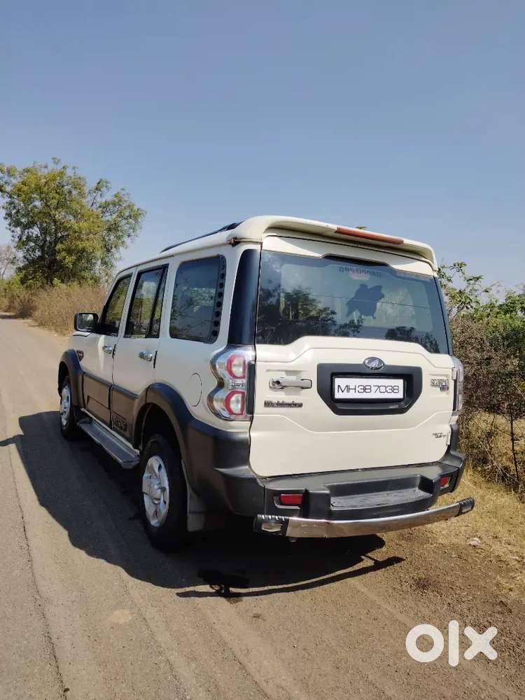 Mahindra Scorpio Diesel S2 2015