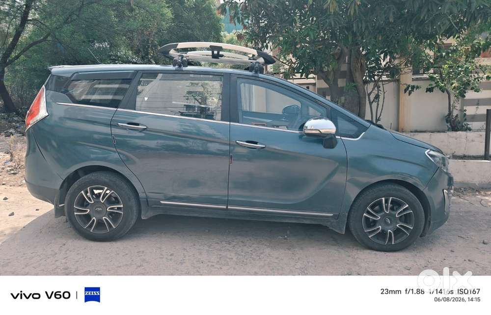 Mahindra Marazzo Diesel 2018