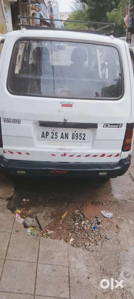 Maruti Suzuki Omni 2014, Lpg And Petrol