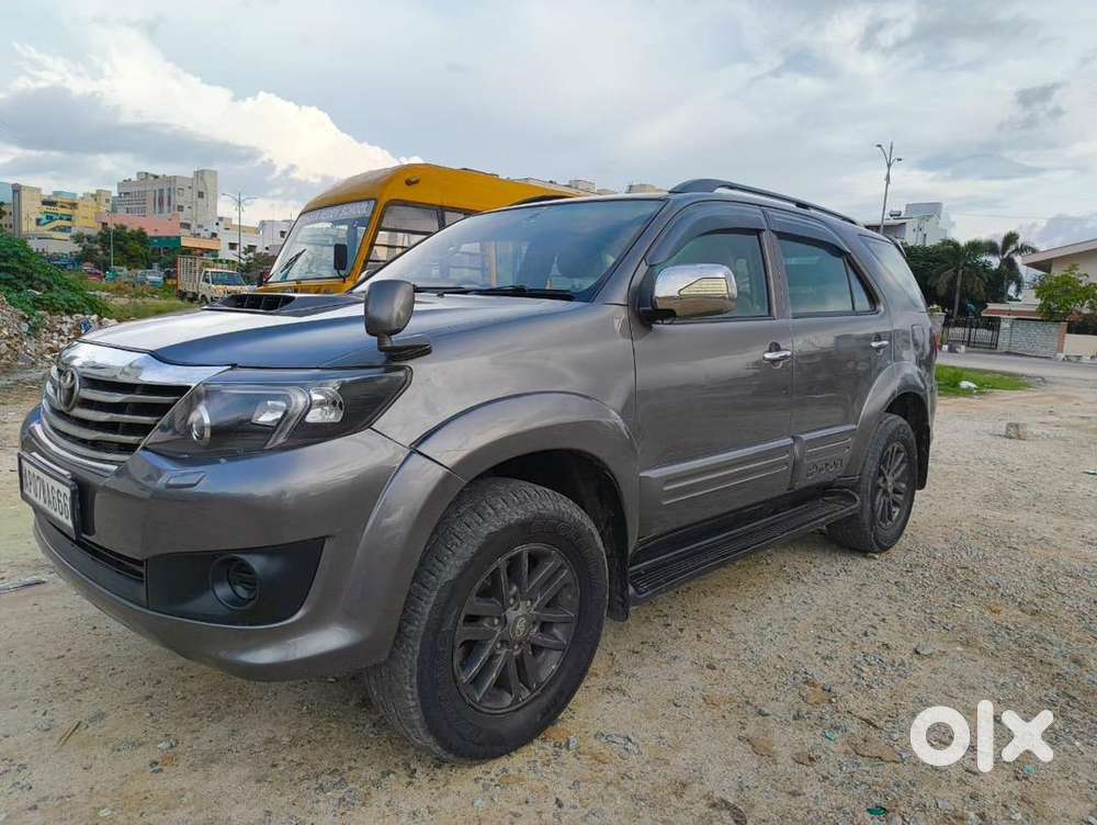 Toyota Fortuner 2011 Diesel Well Maintained