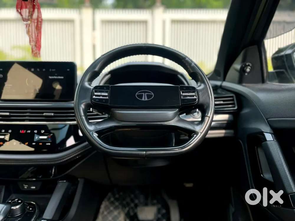 Tata Safari Pure Plus S Dark Edition, 2024, Diesel