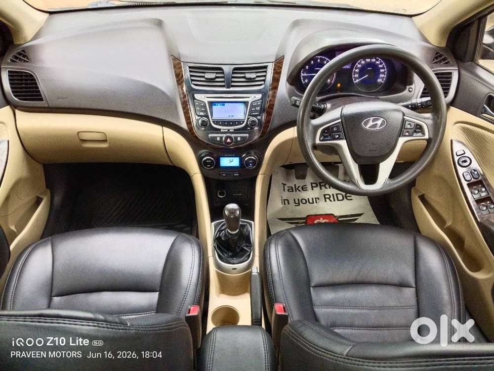 Hyundai Fluidic Verna 1.6 Vtvt Sx, 2011, Petrol