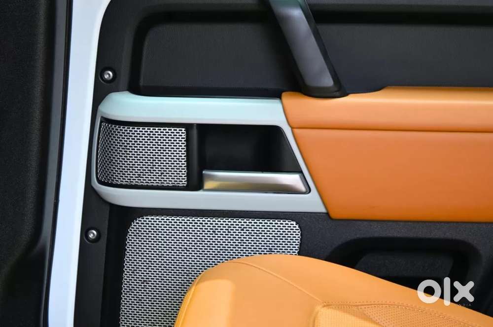 Land Rover Defender, 2023, Petrol