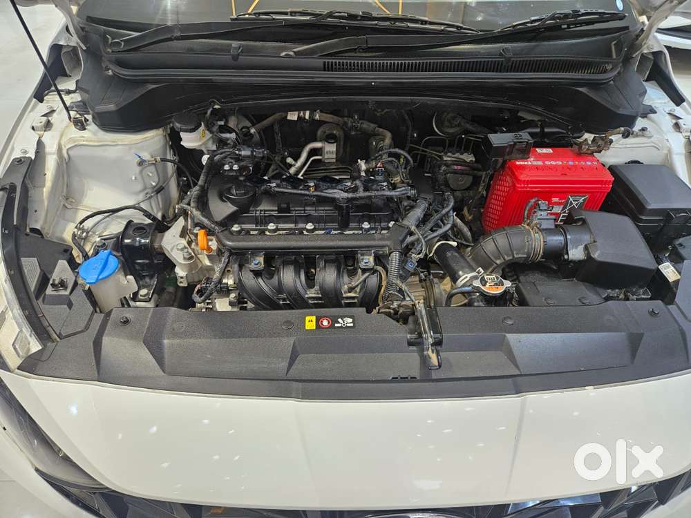 Hyundai I20 Sportz 1.2 Ivt, 2023, Petrol