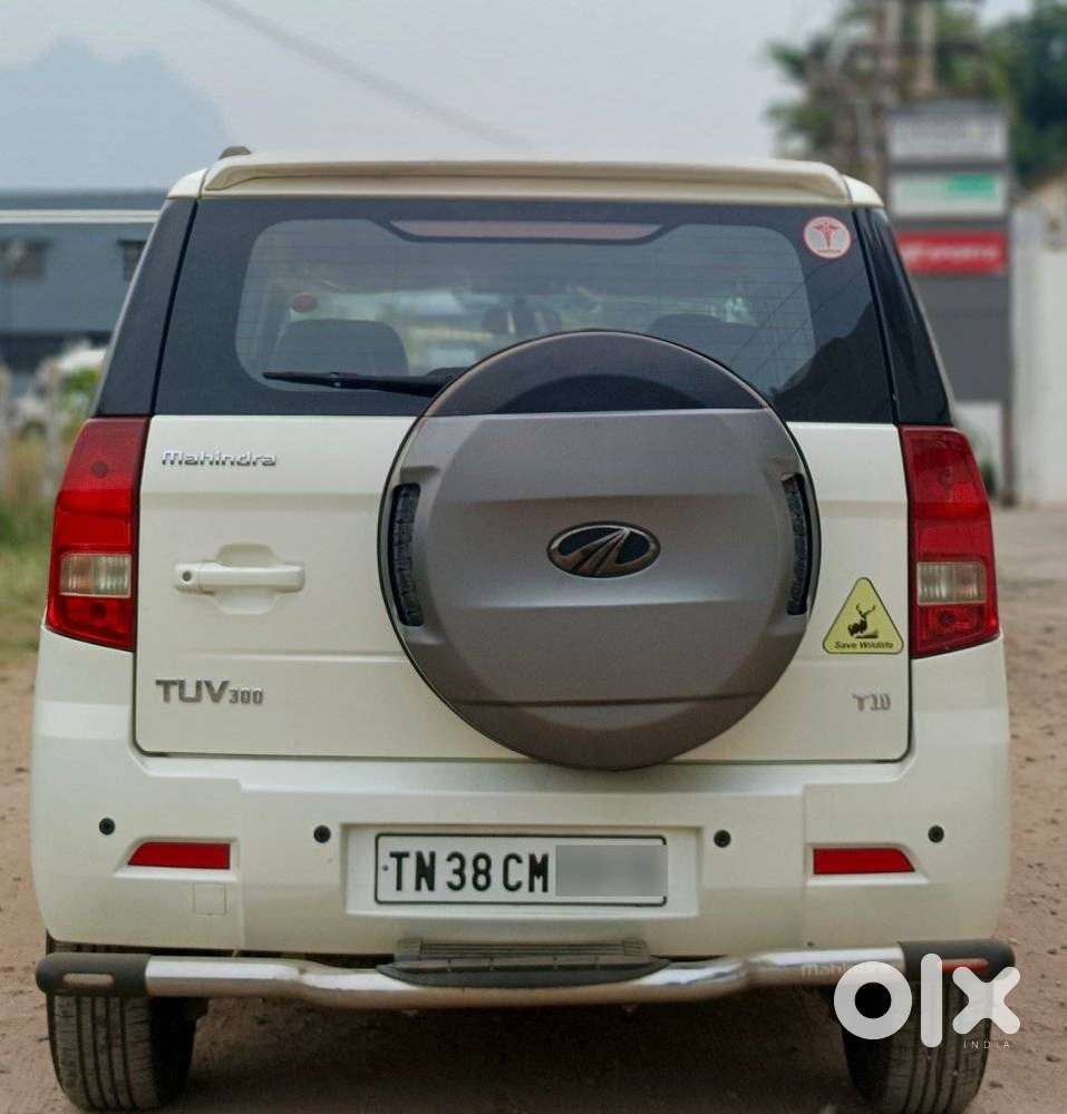 Mahindra Tuv 300