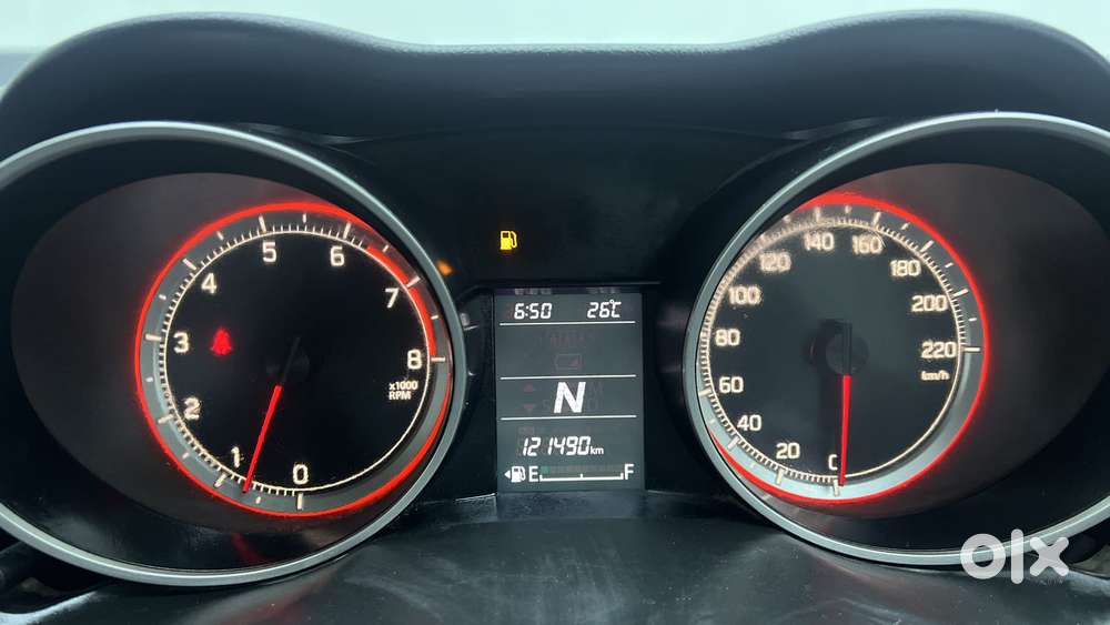 Maruti Suzuki Swift Amt Vvt Vxi, 2018, Petrol