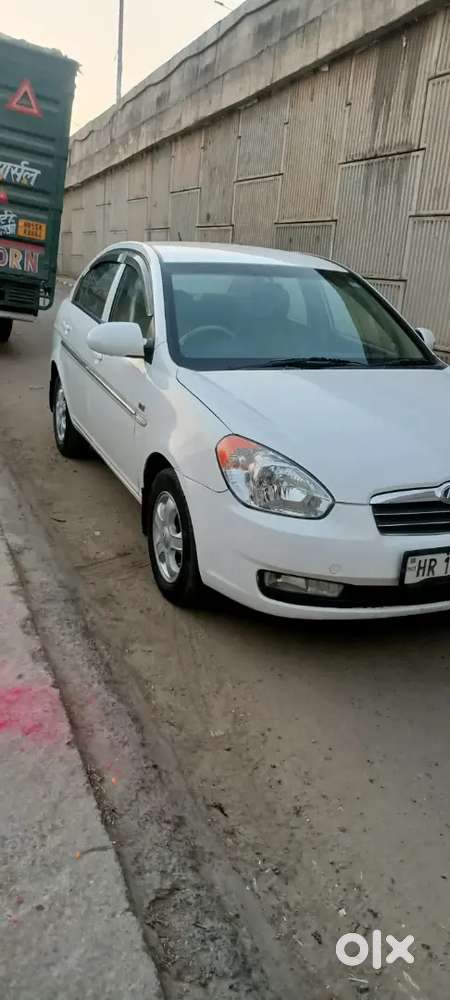Hyundai Verna 2010 Diesel Well Maintained