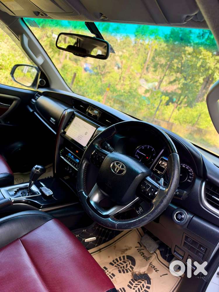 Toyota Fortuner Legender 4x4 At 2.8, 2023, Diesel