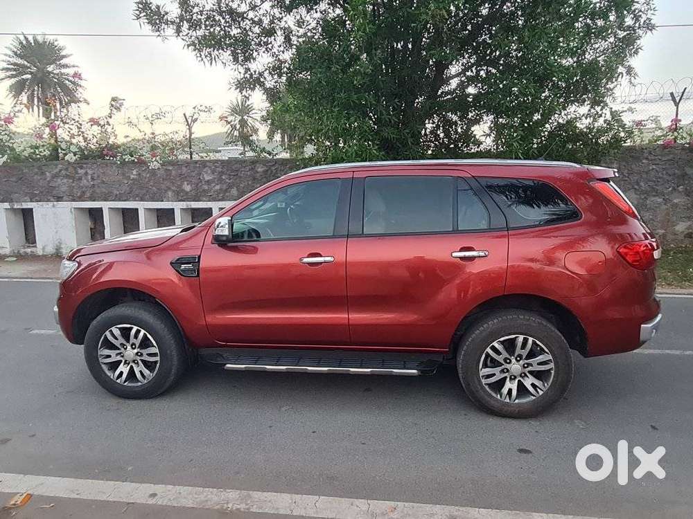 Ford Endeavour 2.2 Titanium At 4x2 Sunroof, 2018, Diesel