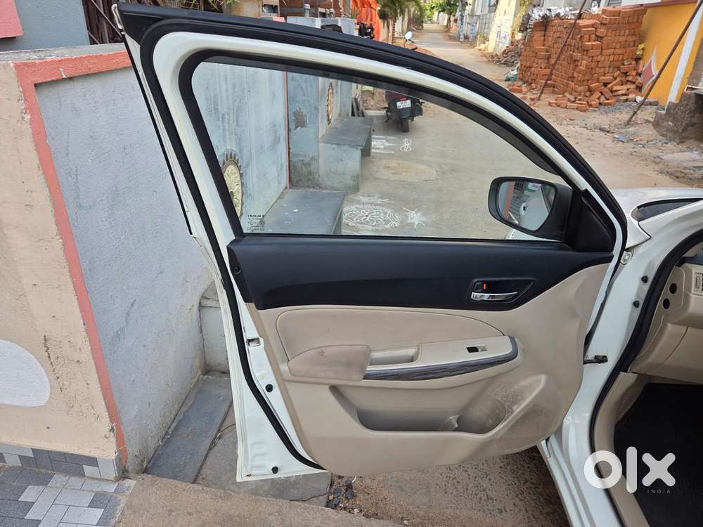 Maruti Suzuki Swift Dzire Zxi + Mt, 2024, Petrol