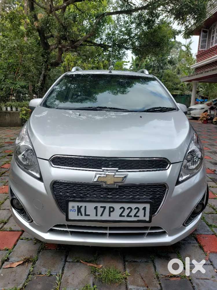 Chevrolet Beat Petrol 2015