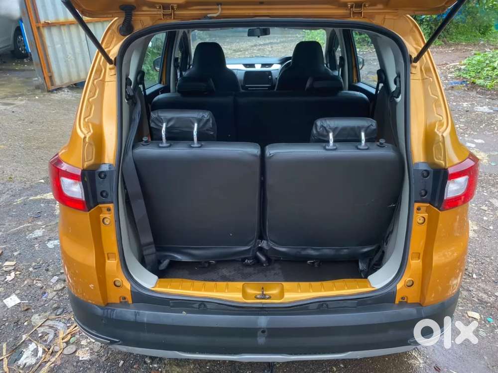 Renault Triber Rxz Easy-r Amt, 2021, Petrol