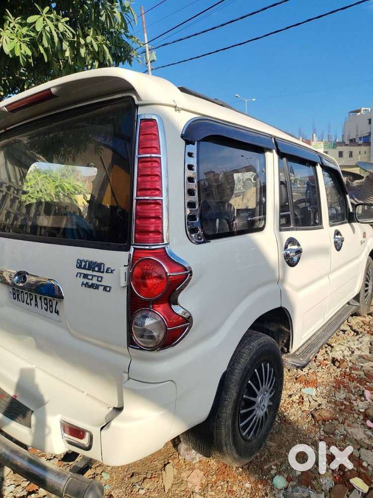 Mahindra Scorpio Facelift, 2016, Diesel