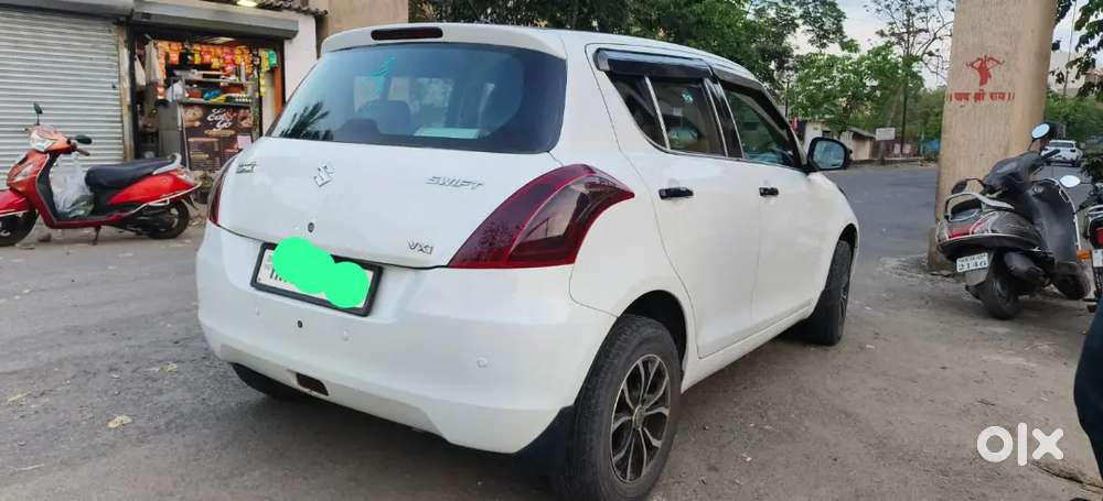 Maruti Suzuki Swift 2015 Petrol Well Maintained